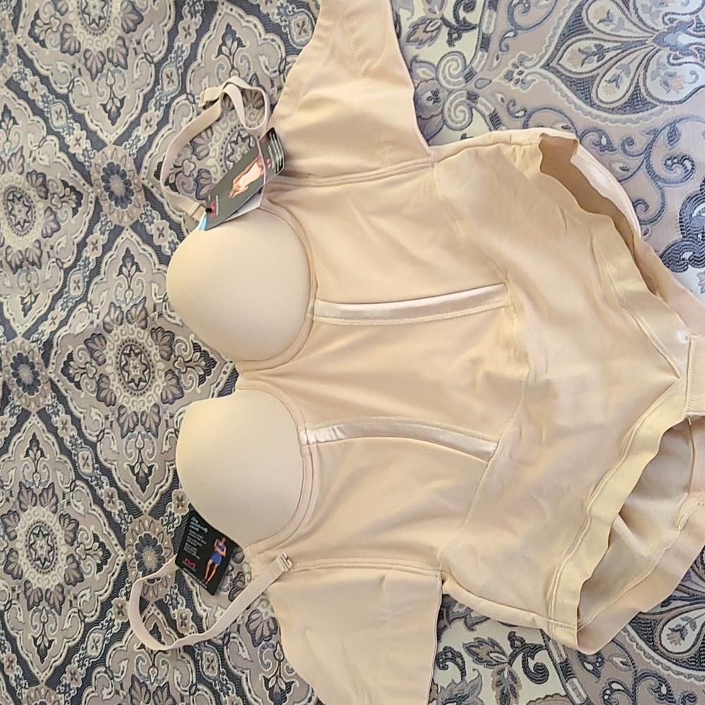 NWT Maidenform Firm Control Body Briefer sz 38C